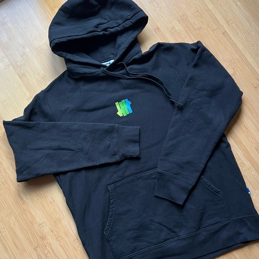 🖤MENS Undefeated black hoodie - M